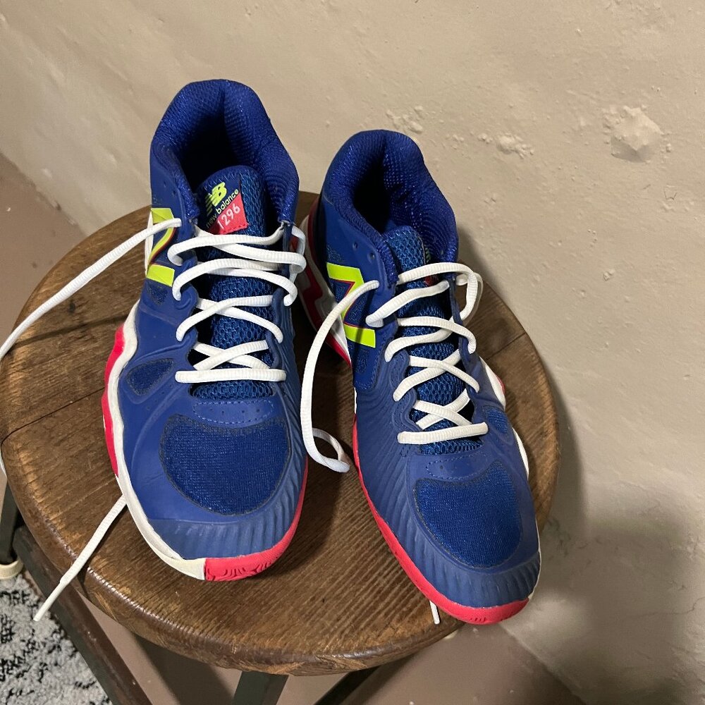 New Balance Smeakers, 9.5